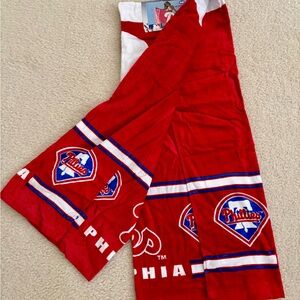 NWT MLB Philadelphia Phillies Beach Towel
